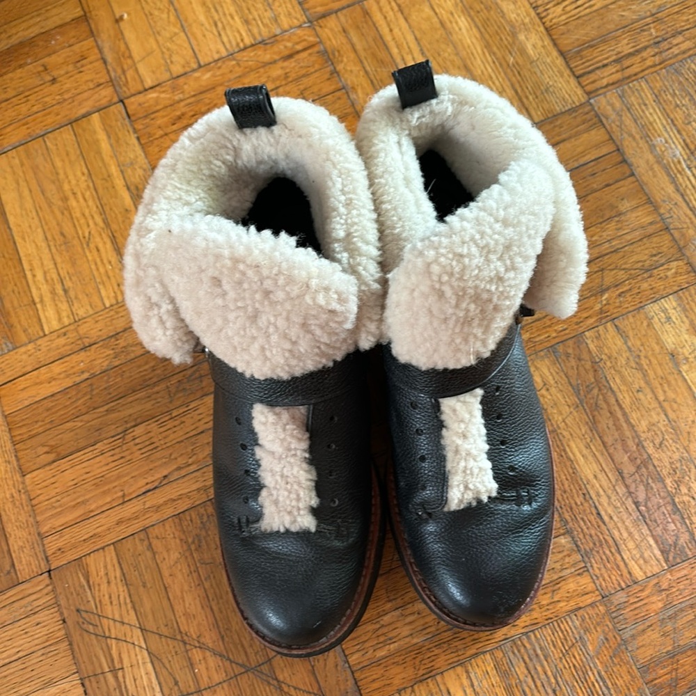 Coach urban hiker sherling boots